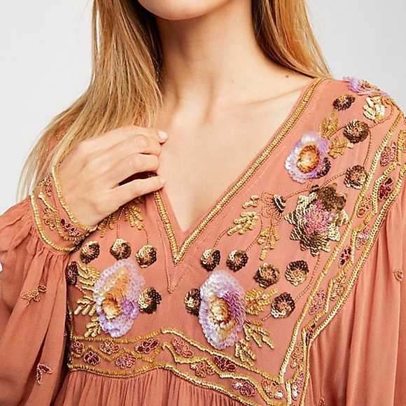 Free People Tops - Magic garden top